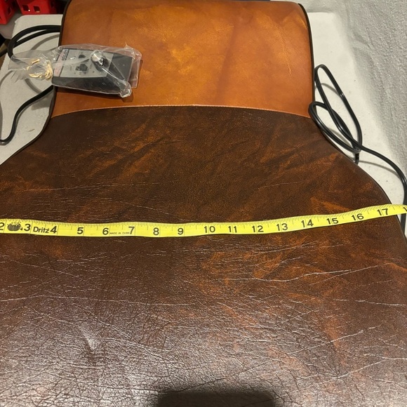 Vintage 1979 Pollenex B-500 Deep Heat Back Massager Heated Vibrating NOB - Picture 13 of 14